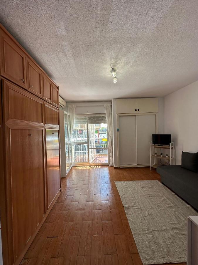 Benalmadena Inn Apartaments Málaga Esterno foto